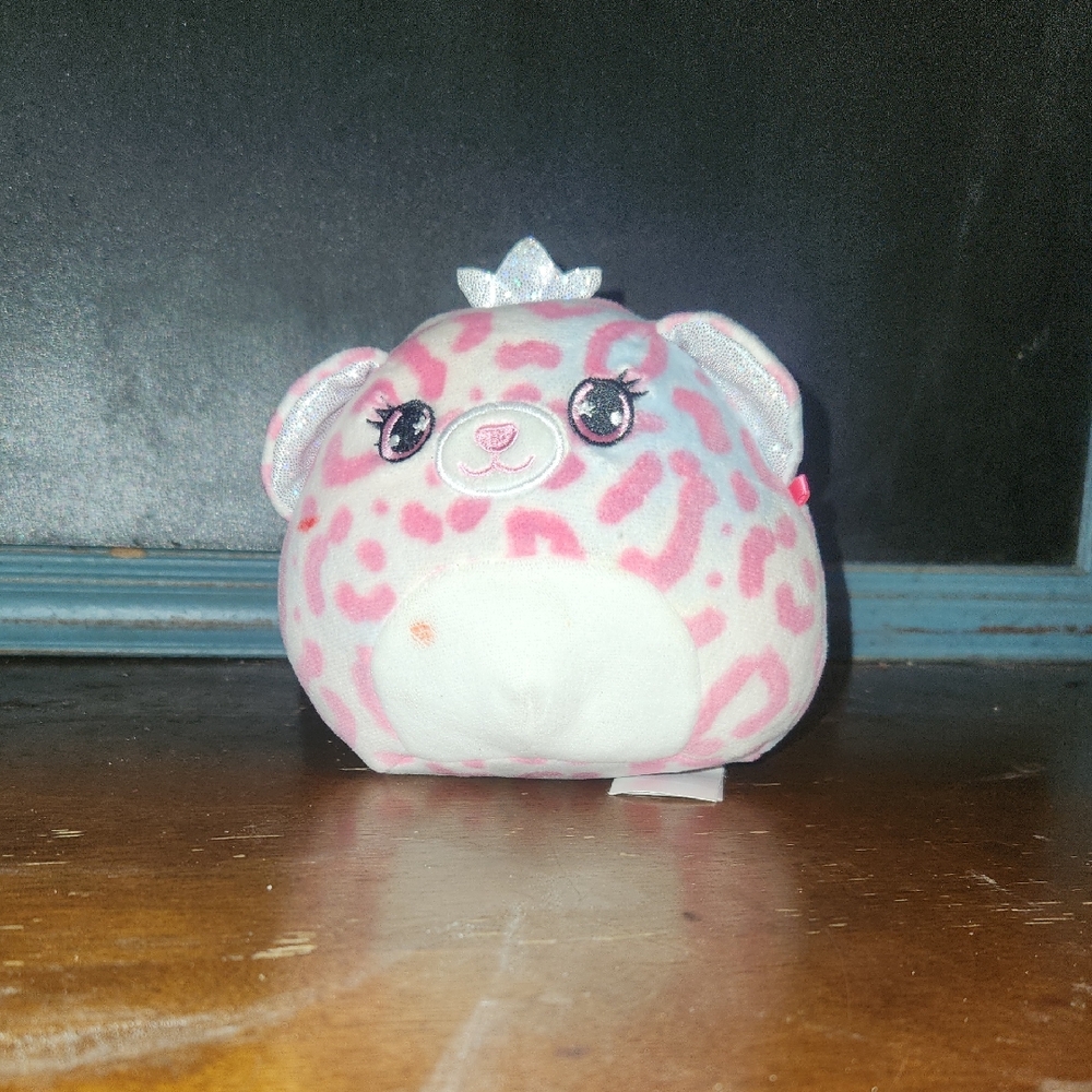 Squishmallow Lina Pink Cheetah Snow Leopard Silver Crown Plush 5" Kellytoy
